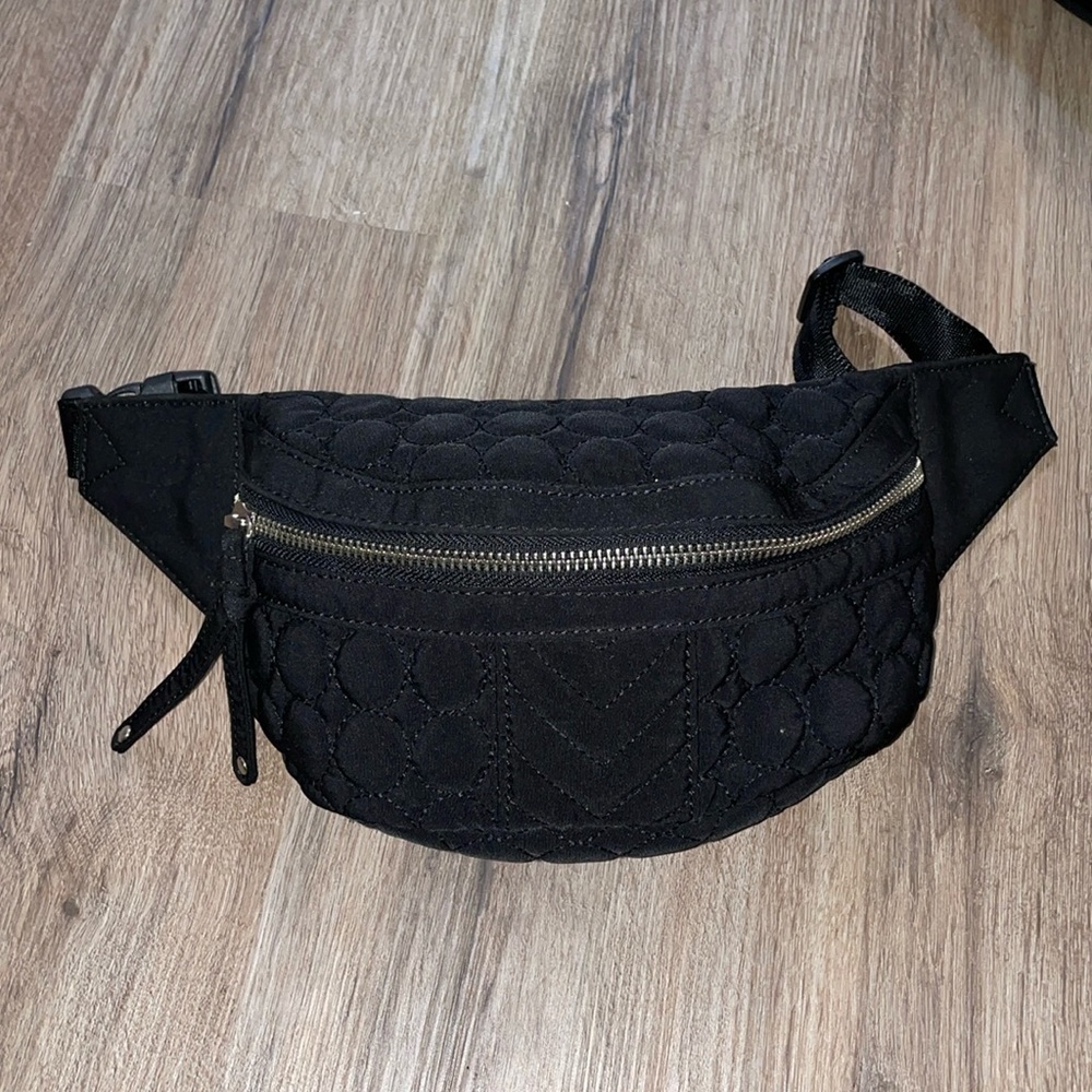 Vera Bradley black fanny pack bag